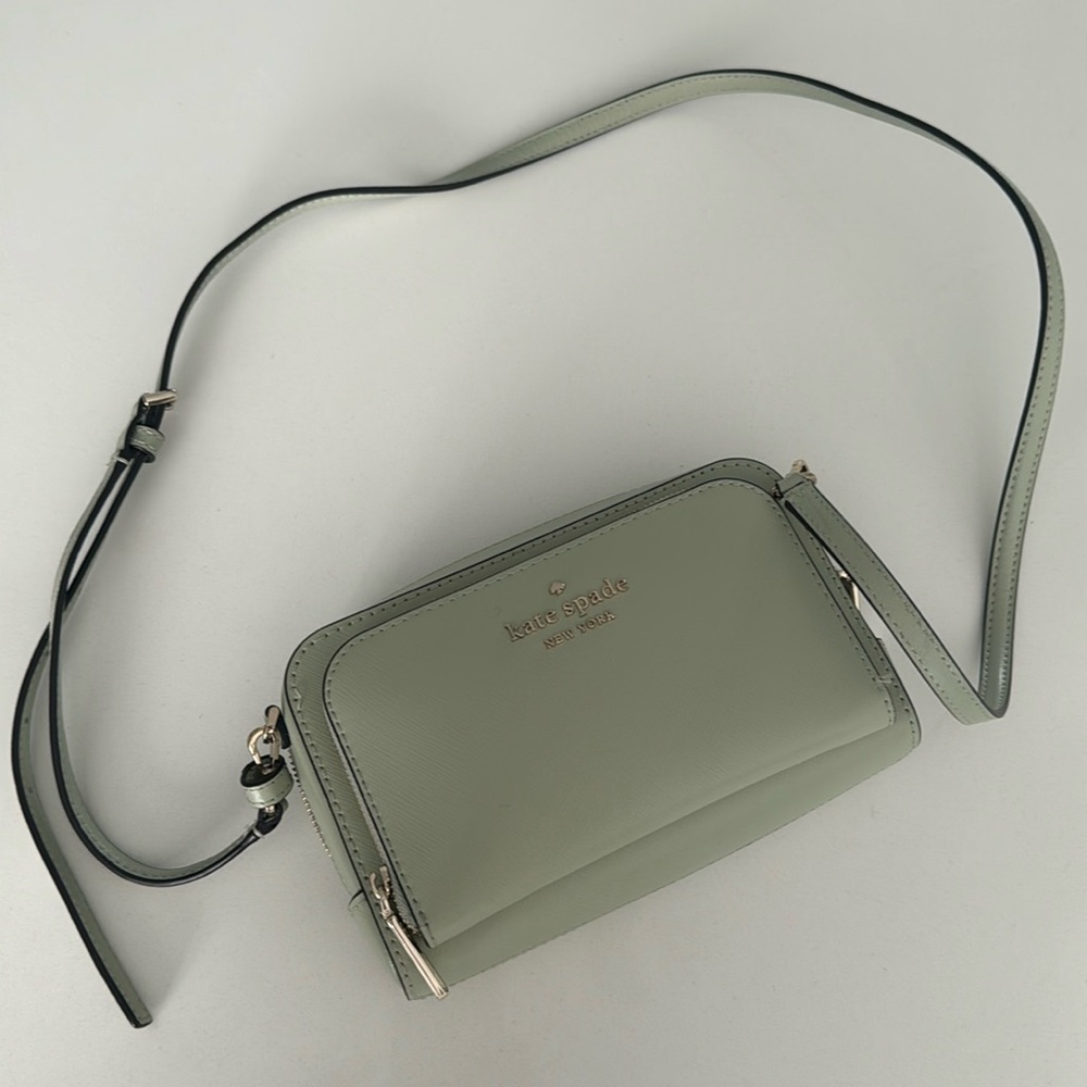 Kate Spade crossbody in cute light green color